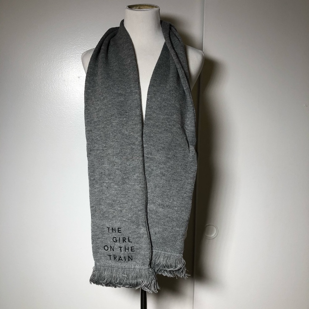The Girl on the Train gray scarf NIB